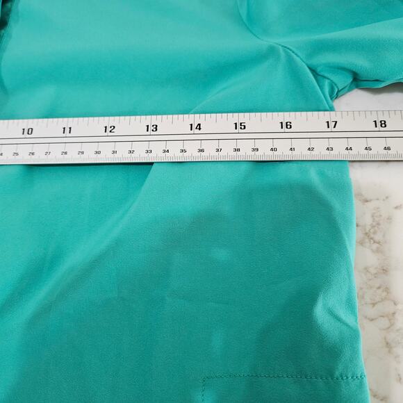 Women's Insect Shield Top, Size 8 - Picture 11 of 13